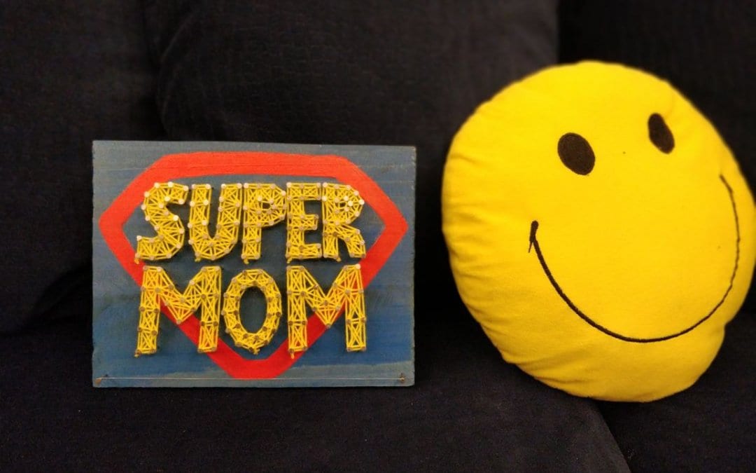 Super Mom String Art